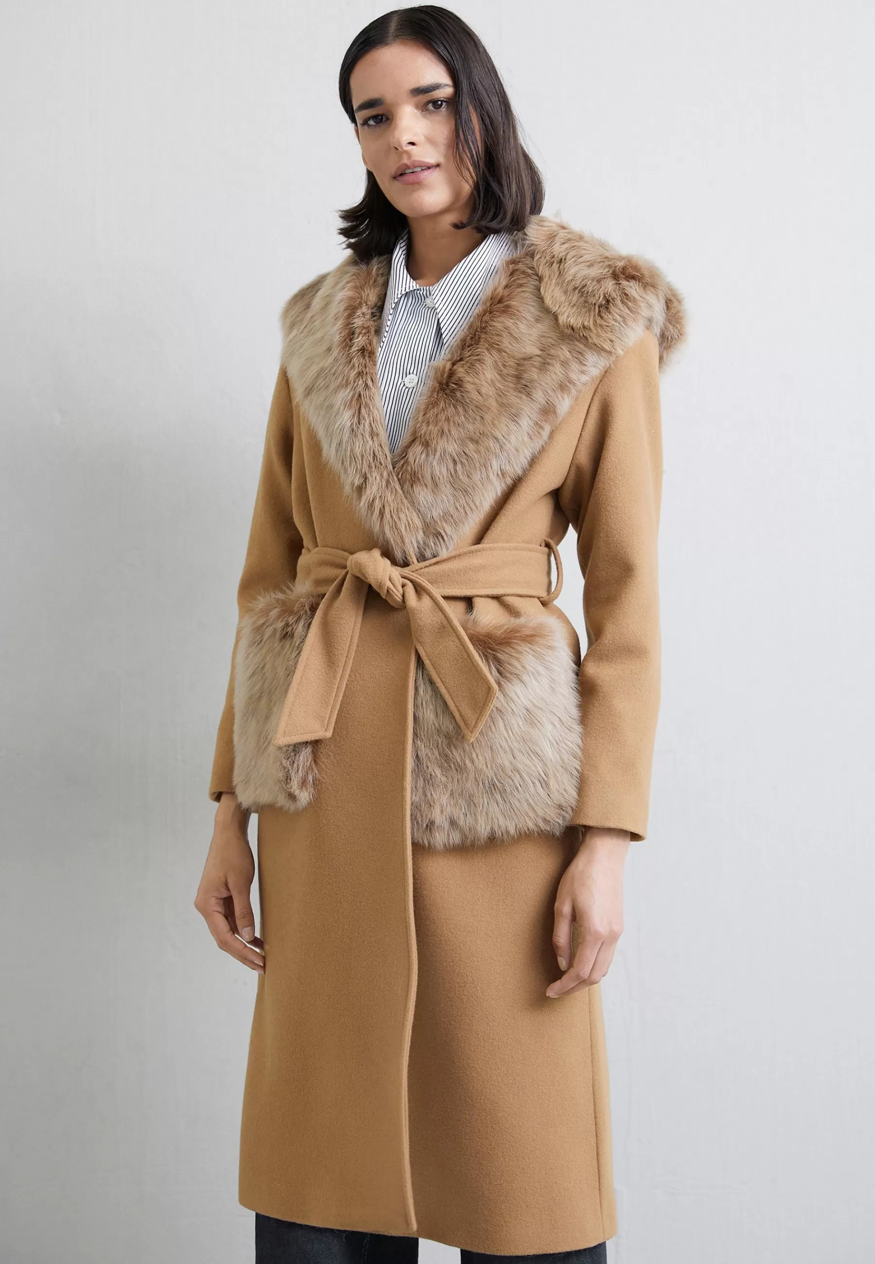 STUDIO ID Mackenzie With Hood And Pockets - Mantel>Dames Wollen Jassen