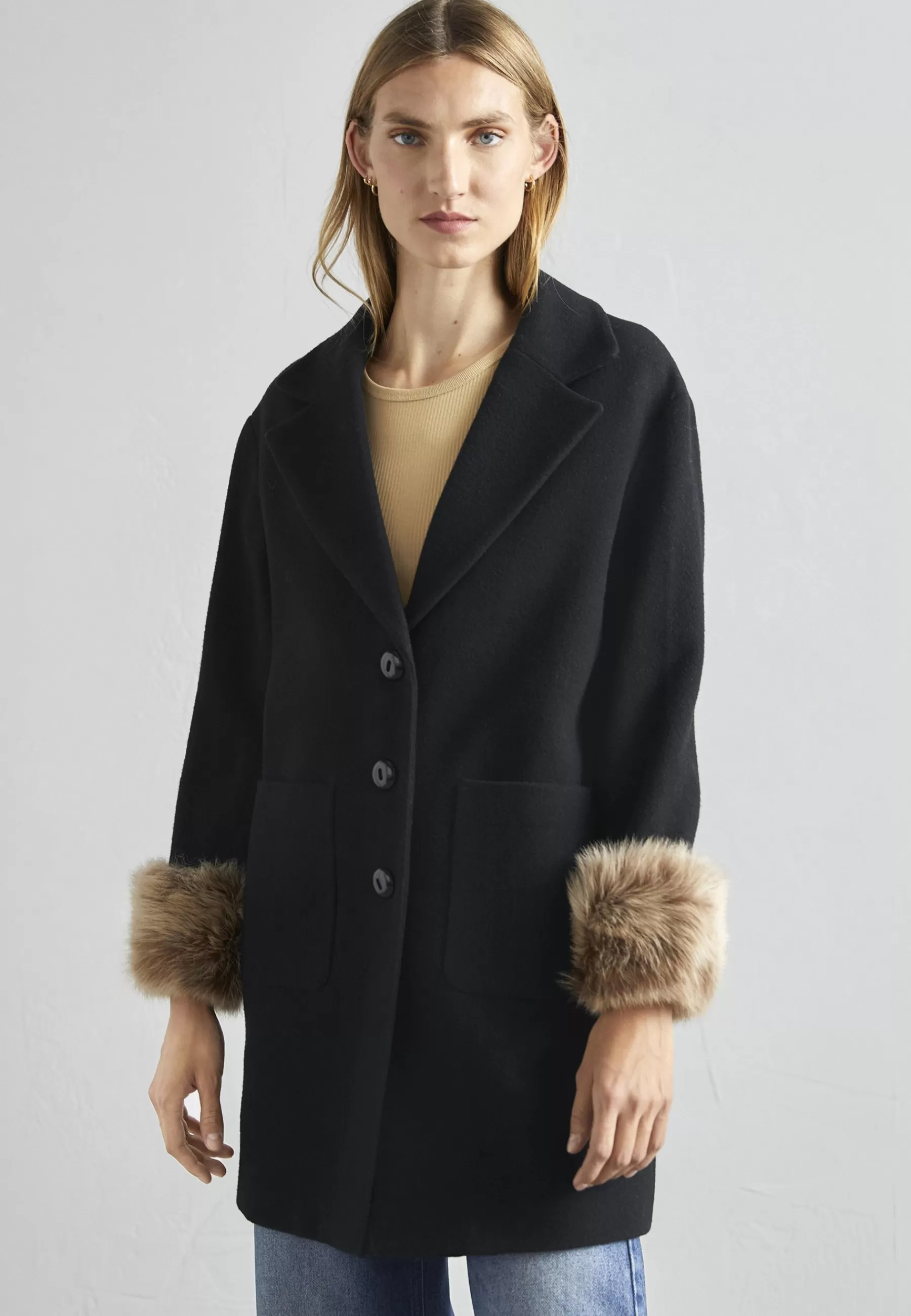 STUDIO ID Maggi Car Coat Short With Cuffs - Halflange Jas>Dames Wollen Jassen