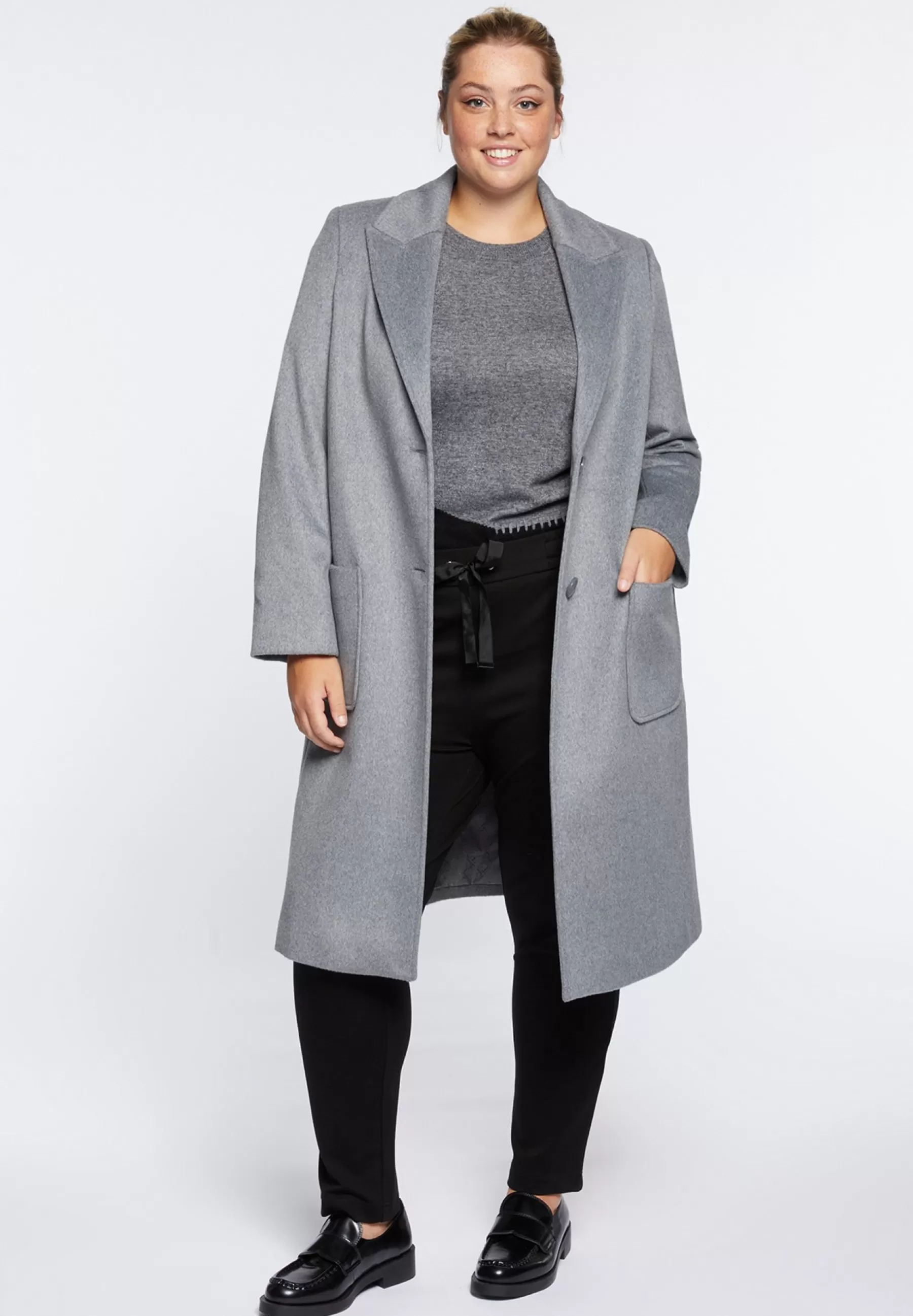 Fiorella Rubino Mantel>Dames Wollen Jassen